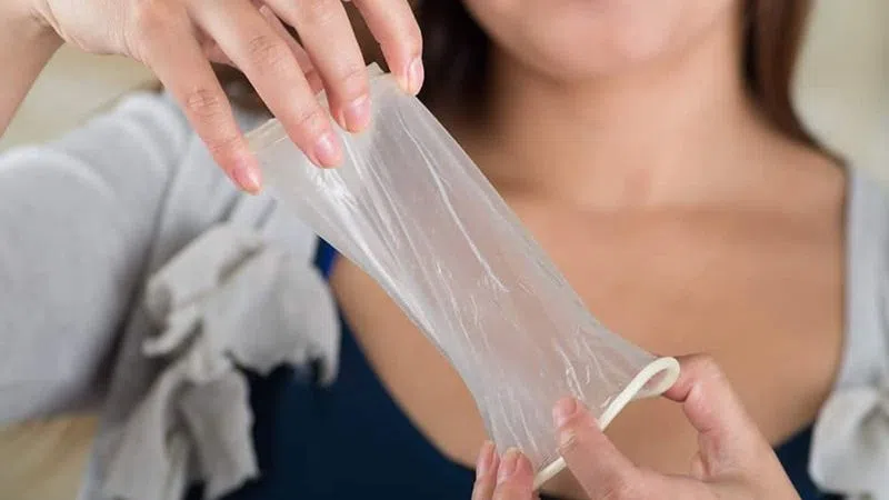 Lưu ý khi sử dụng bao cao su nữ