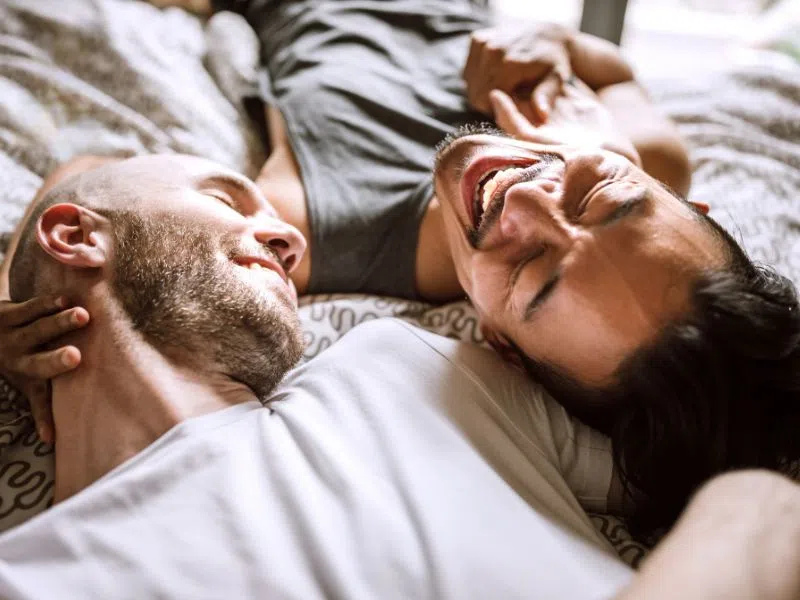 Người đồng tính nam thường sẽ quan hệ qua đường hậu môn