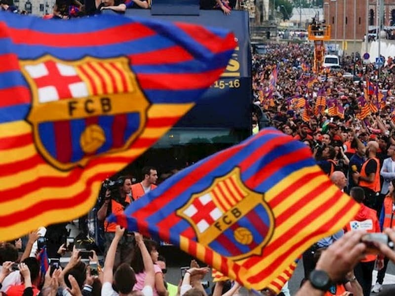 Cules Là Gì? Khám Phá Bí Ẩn Đằng Sau Biệt Danh Fan Barcelona