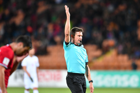 Tình huống đá phạt gián tiếp trong vòng cấm