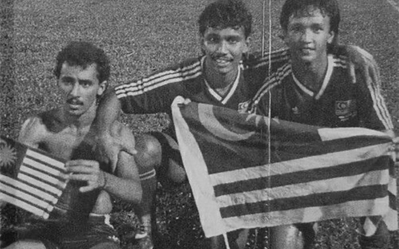 Malek Awab: Huyền thoại bóng đá Singapore