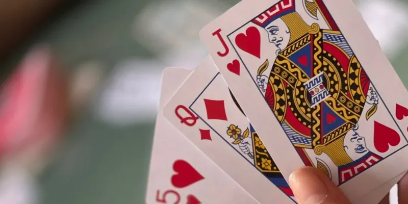 Phân tích sức mạnh các quân bài trong bài Tấn