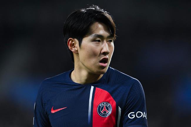 Tiểu sử cầu thủ Lee Kang In tiền vệ của câu lạc bộ PSG