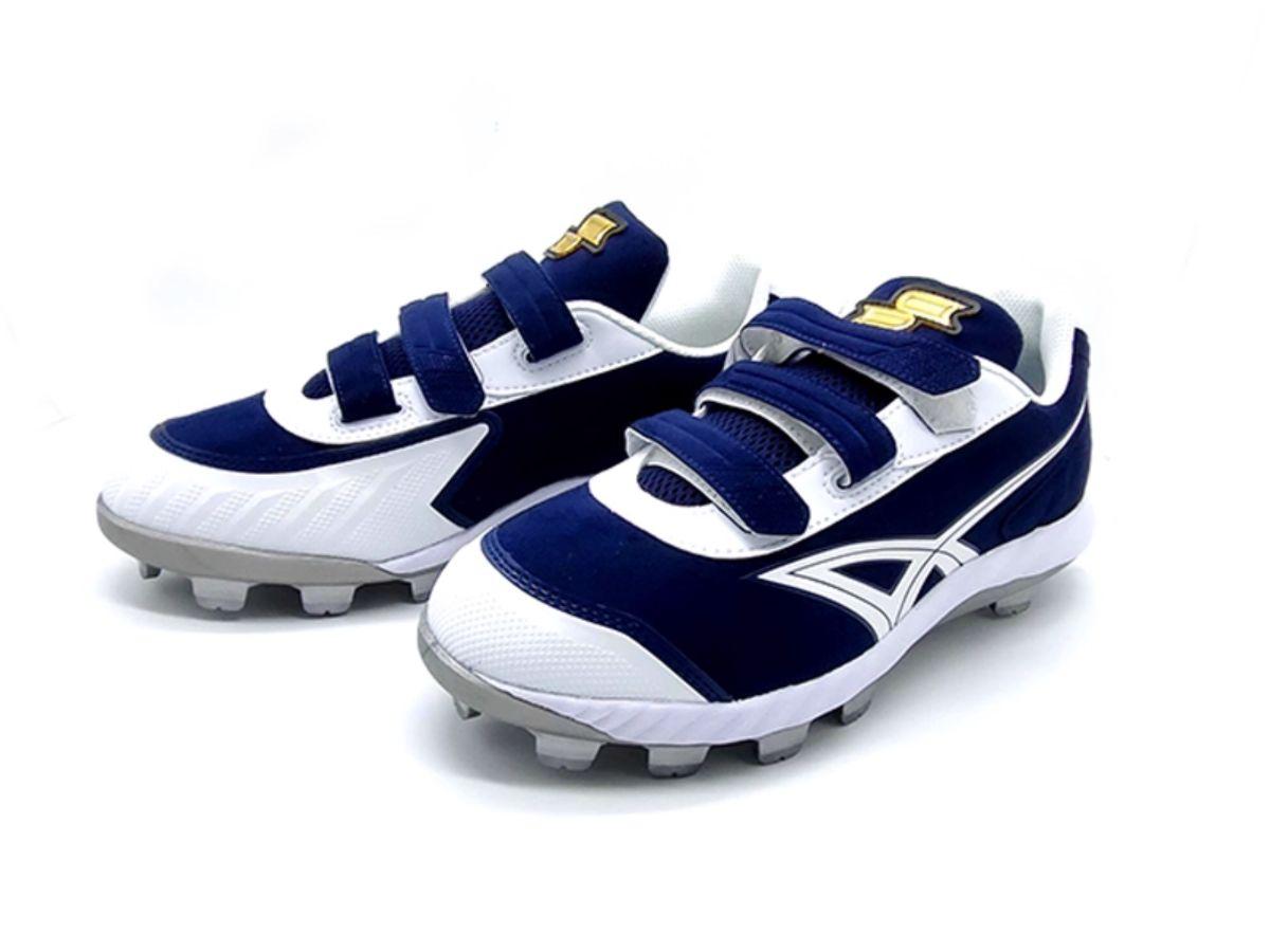 Khả năng chống chịu thời tiết của giày bóng chày