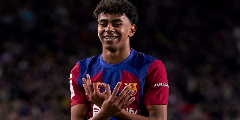 Lamine Yamal - Tài năng trẻ sáng giá của bóng đá thế giới